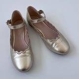 Chloé Gold Scallop Shoes: Size EU 33