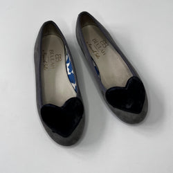French Sole Velvet Heart Shoes: Size EU 28