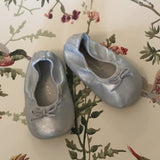 Bonpoint Silver Baby Ballet Pumps: Size 18